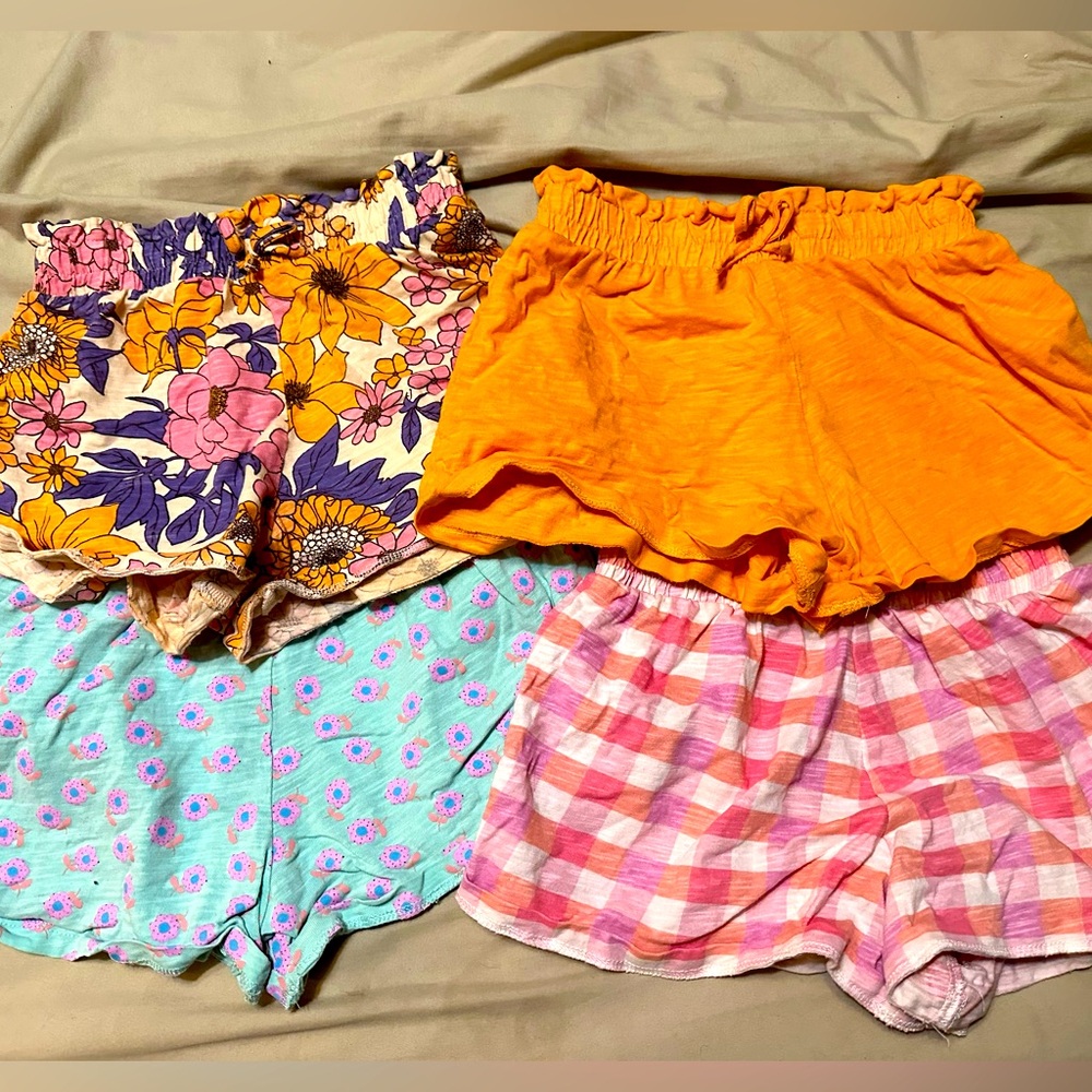 Bundle of Next shorts size 3/4